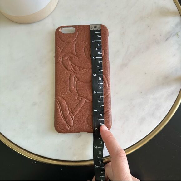 Disney Parks D- Tech Simulated Leather Mickey Mouse IPhone 6s Phone Skin Case - Picture 6 of 7